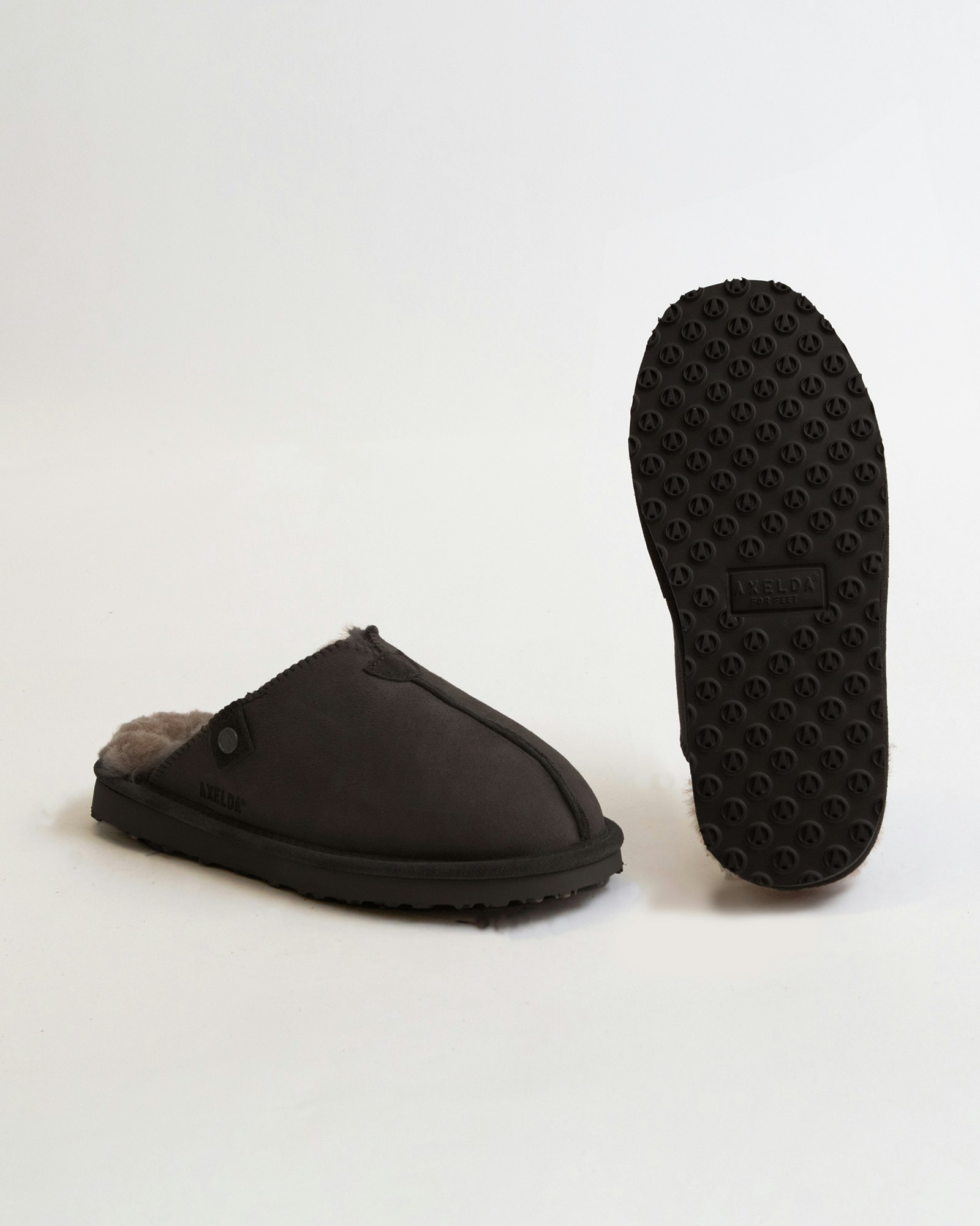 ÅBO Fårskinnstofflor från Axelda, Black/Stone