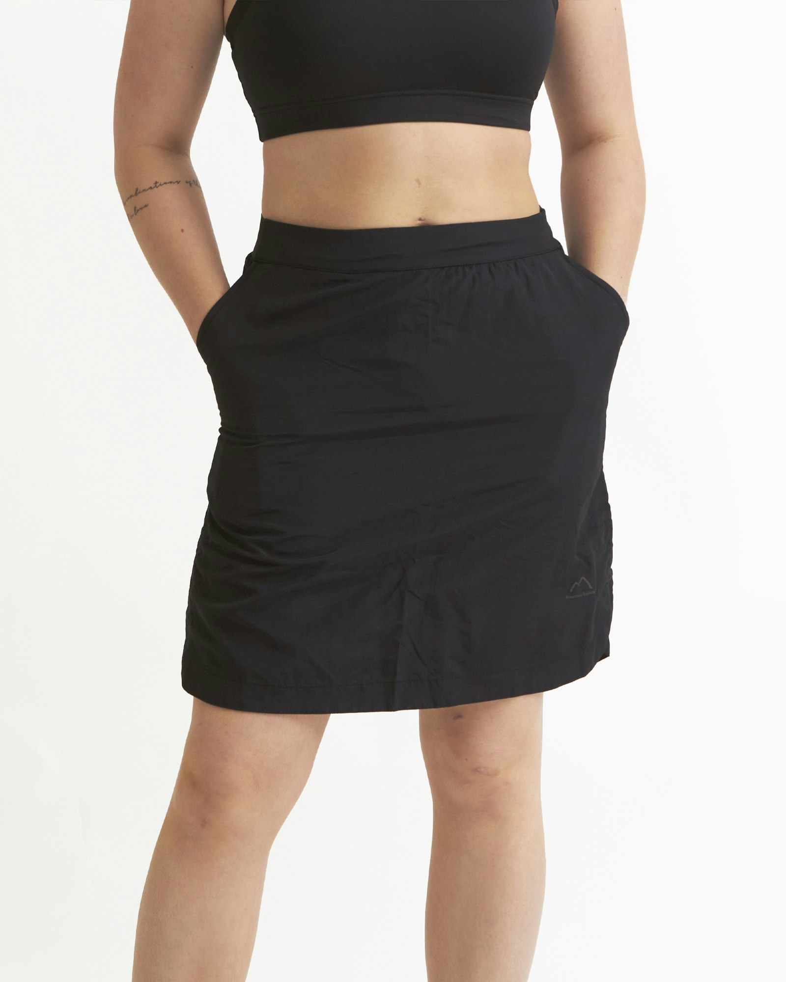 Sportkjol med Inbyggda Shorts – Dam