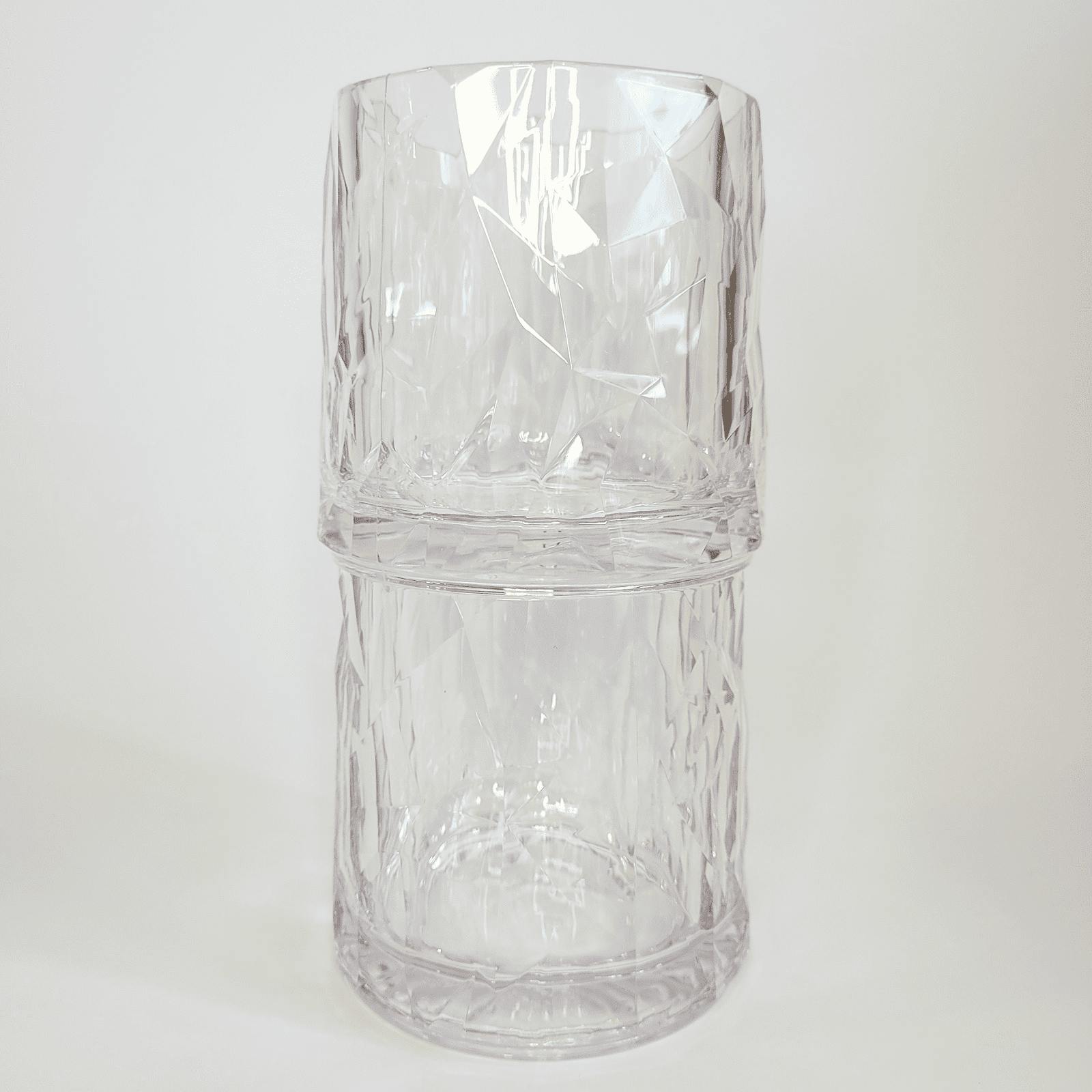 Whiskeyglas av okrossbar återvunnen termoplast