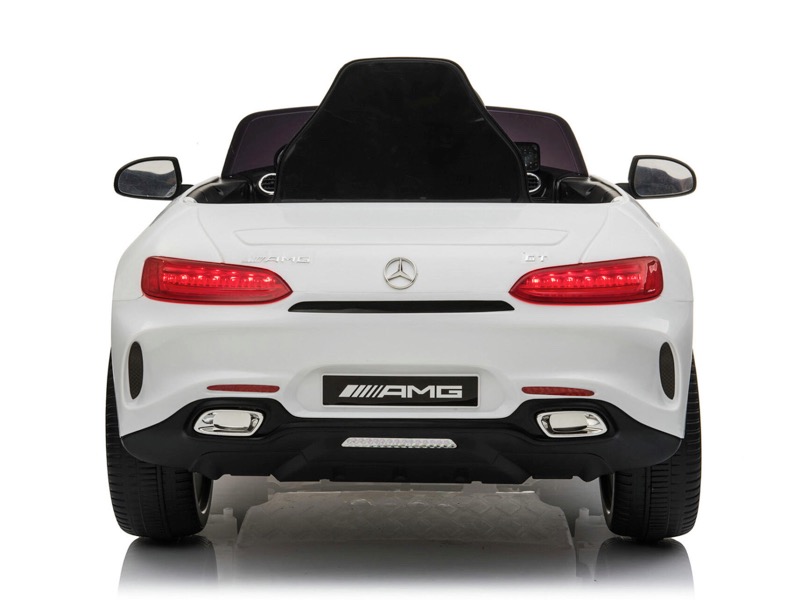 Mercedes GT AMG, musik, lädersäte, EVA-däck