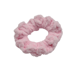 Virkad scrunchie