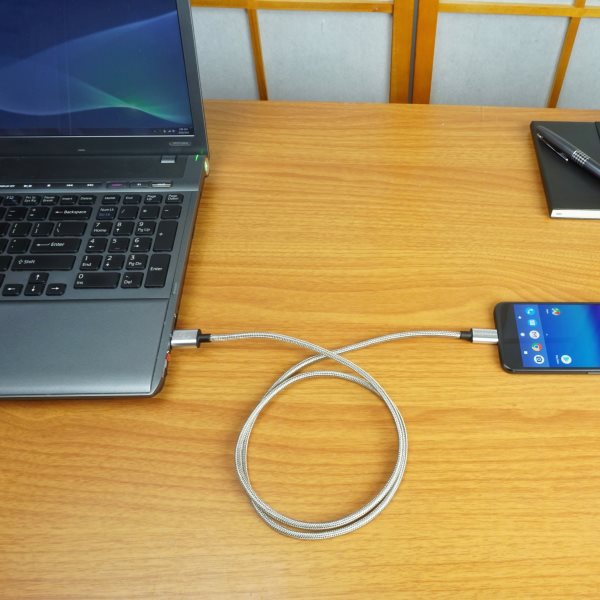 Fuse Chicken Armour USB-C 1m rostfritt stål, kopplar dator och telefon