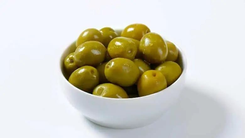 Ekologisk Gröna oliver urkärnade