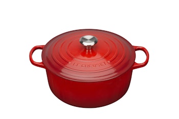 Le Creuset Stek gryta Signature 24 cm, 4,2 liter rund. Röd Cerise Emaljerat gjutjärn.