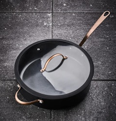 Modern House Stek traktör panna Black Copper med lock 28 cm PFAS-fri keramisk non stick beläggning