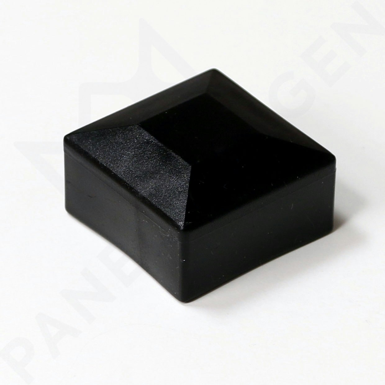 Ändstycke i svart plast för 40x40mm profil