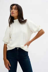 The puff blouse