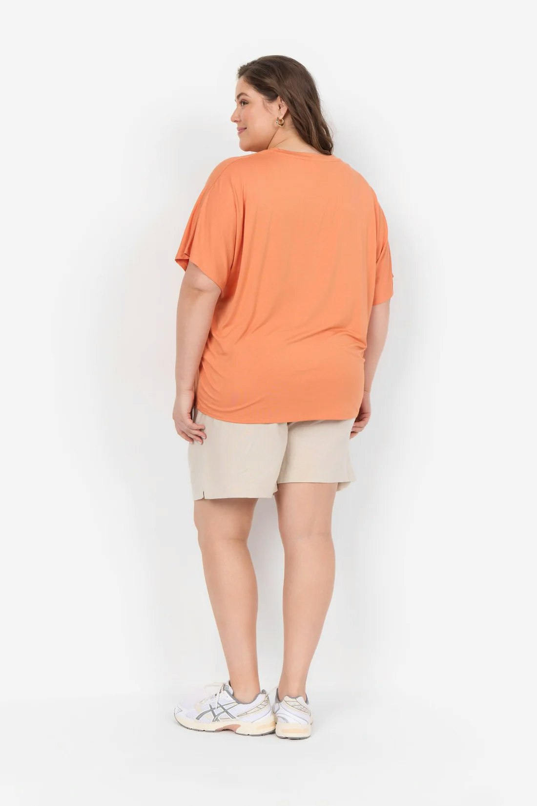 T-shirt v-ringad Orange