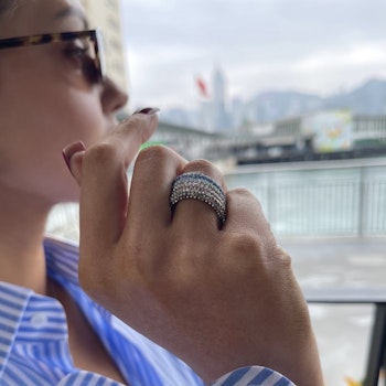 Lola crystal ring guld