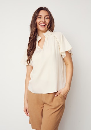 Konnie blus