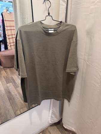 Oscar T-shirt loose vetiver