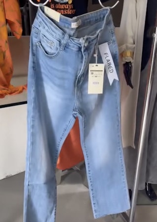 Folyrose jeans flare blå