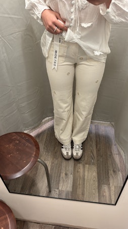 Jeans blombrodyr sand
