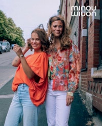 Blus blommig orange/multi