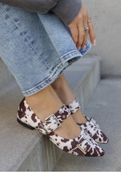 Flat sandals ko