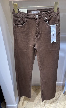 Folyrose jeans flare brun
