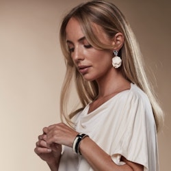 Paloma small örgängen ivory/silver