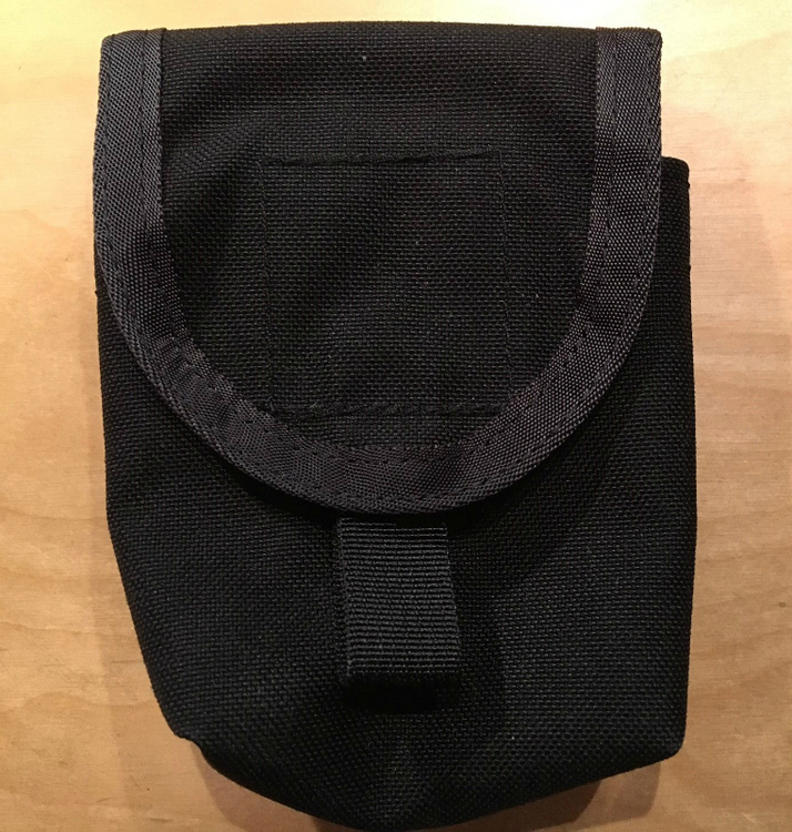 Tactical Tailor Small Utility Pouch - Fängselfodral med MOLLE (Flera färger)