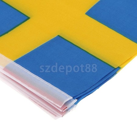 Svenska Flaggan 2 st - Storlek: ca 14 x 21 cm - Flaggstång: 30 cm - Polyester