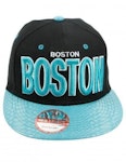 New League BOSTON PU Snapback Black Aqua. Coola Färger! Broderad text.