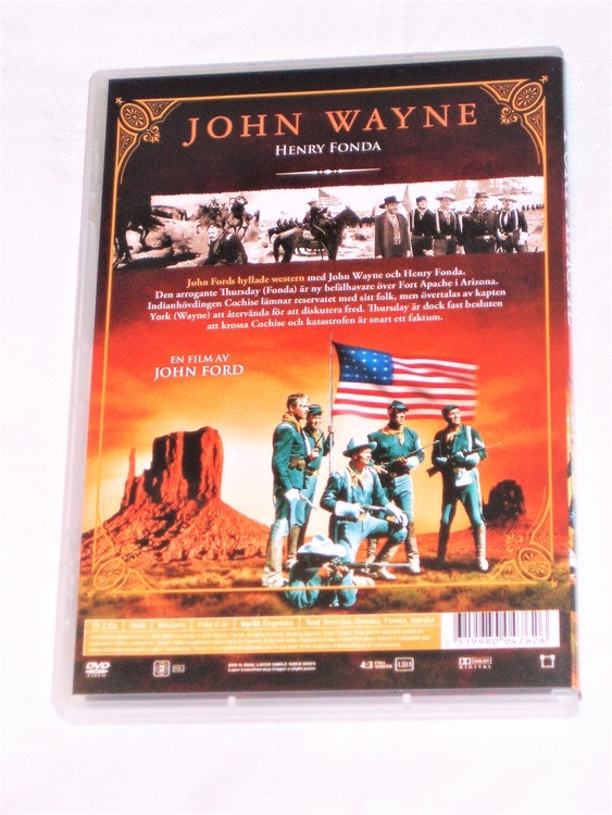 John Wayne svensk text,normalt begagnat skick.