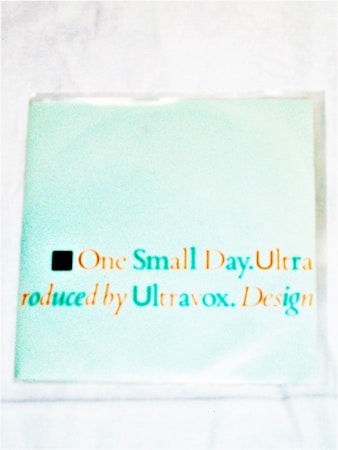 Ultravox "One Small Day" mycket bra skick.