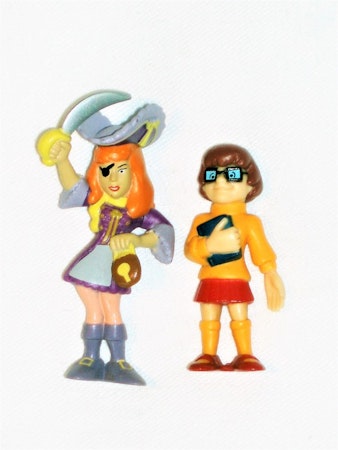 Daphne Velma höjd ca 7 cm 6 cm normalt begagnat skick.