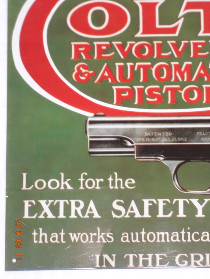Plåtskylt Colt Revolvers 41 x 31 cm 1991 bra skick.