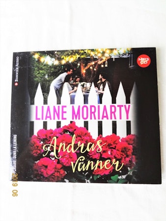 Liane Moriarty"Andreas Vänner" mycket bra skick begagnad.