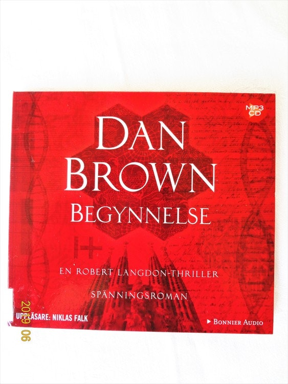 Dan Brown "Begynnelse" mycket bra skick begagnad.