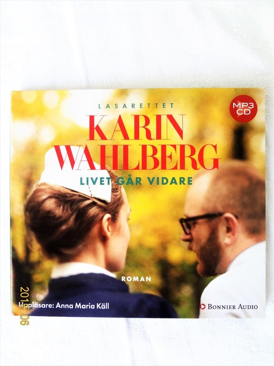 Karin Wahlberg "Livet går Vidare" mycket bra skick begagnad.