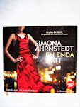 Simona Ahrnstedt "En enda Natt" mycket bra skick begagnad.
