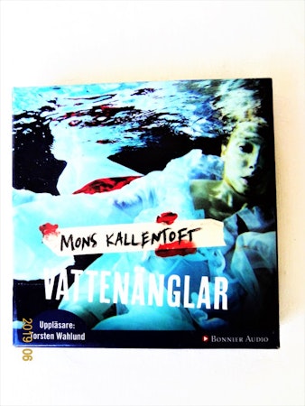 Mons Kallentoft "Vattenänglar" mycket bra skick begagnad.