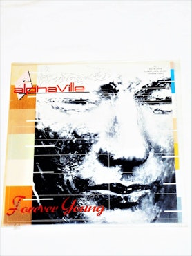 Alphaville "Forever Young" som släpptes 1984