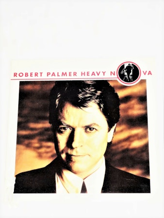 Robert Palmer "Heavy Nova" Släpptes 1988.