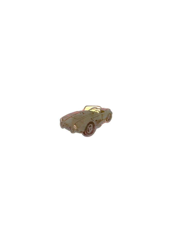 Bil Pin Mått: 2.8 x 1.1 cm.
