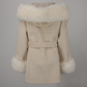 ANGELINA COAT WHITE FAKE FUR