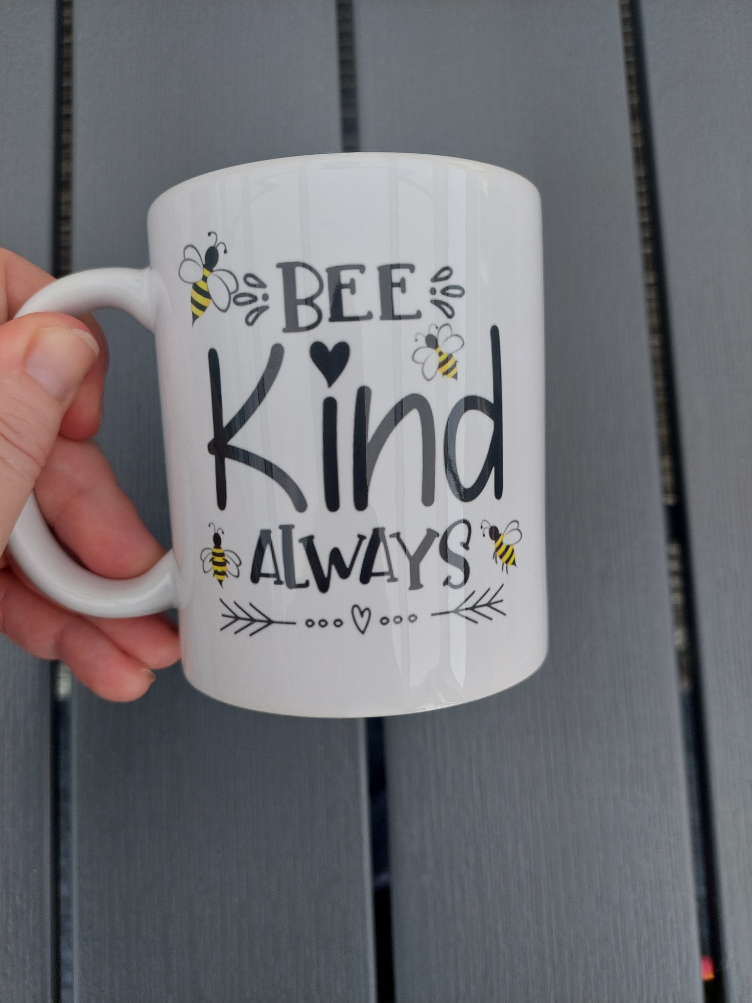 Mugg Bee kind always