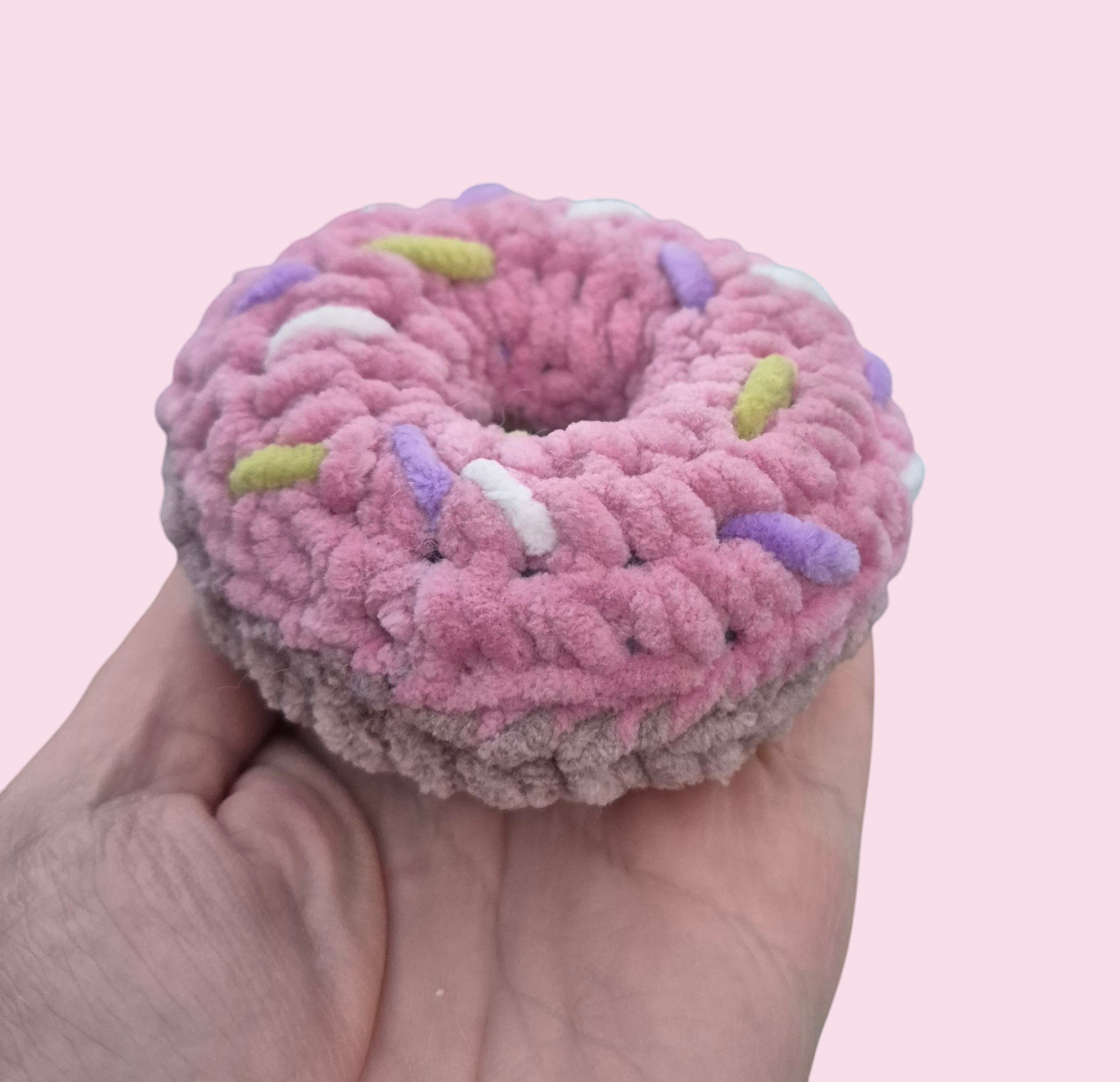 Virkad Donut med strössel