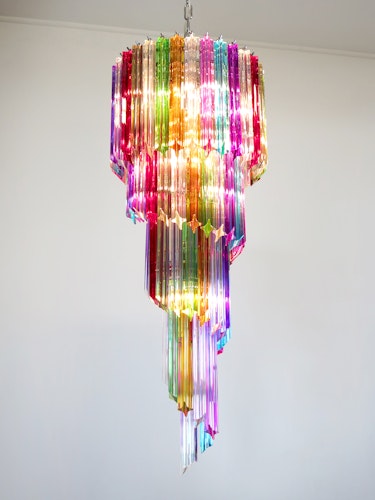 Murano ljuskrona fler färgade prismor