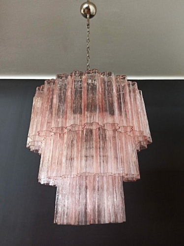 Stor trevånings ljuskrona i Murano rosa