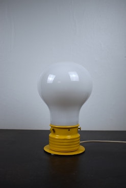 Vintage 70 tal Bordslampa i färgglad fot