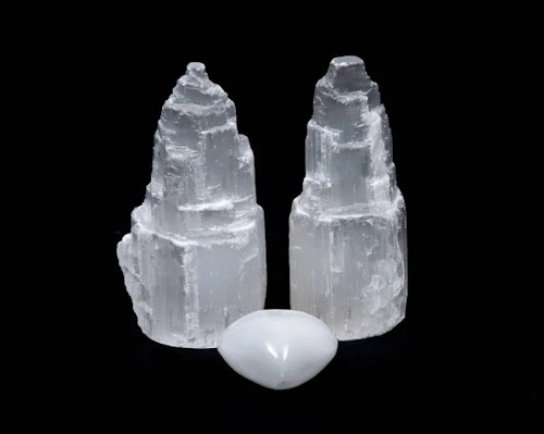 Selenit istorn ca 15-16 cm