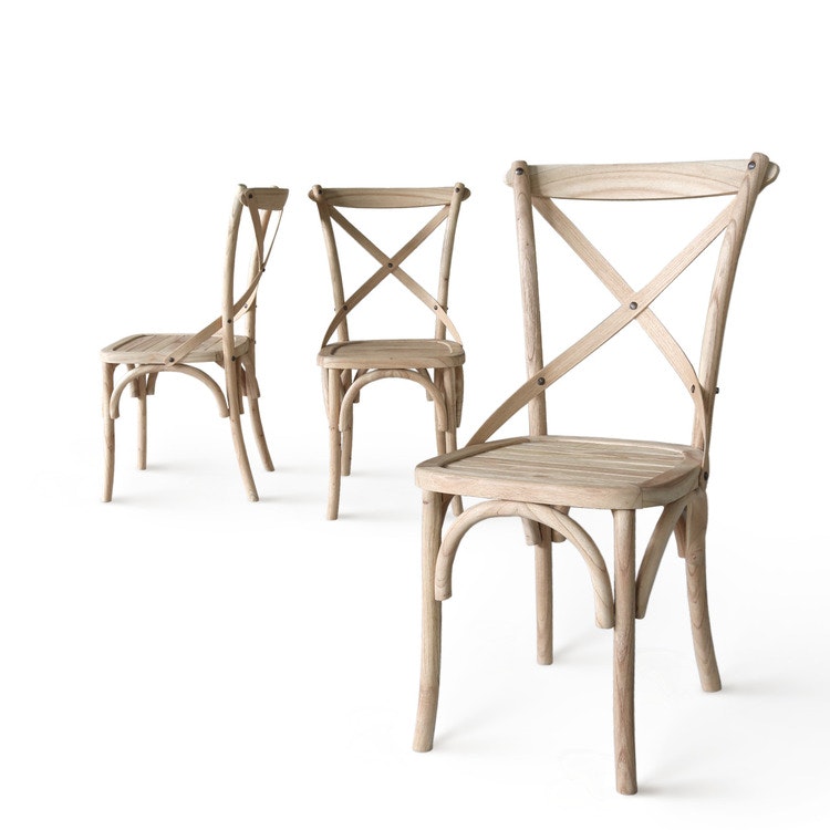 Köksstol av vackert cederträ med unika designdetaljer Homezan Köksstol av vackert cederträ med unika designdetaljer Homezan