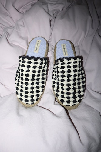 INDOOR SLIPPERS size 40-41