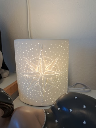 Porcelæn lampe ellipse vindrose
