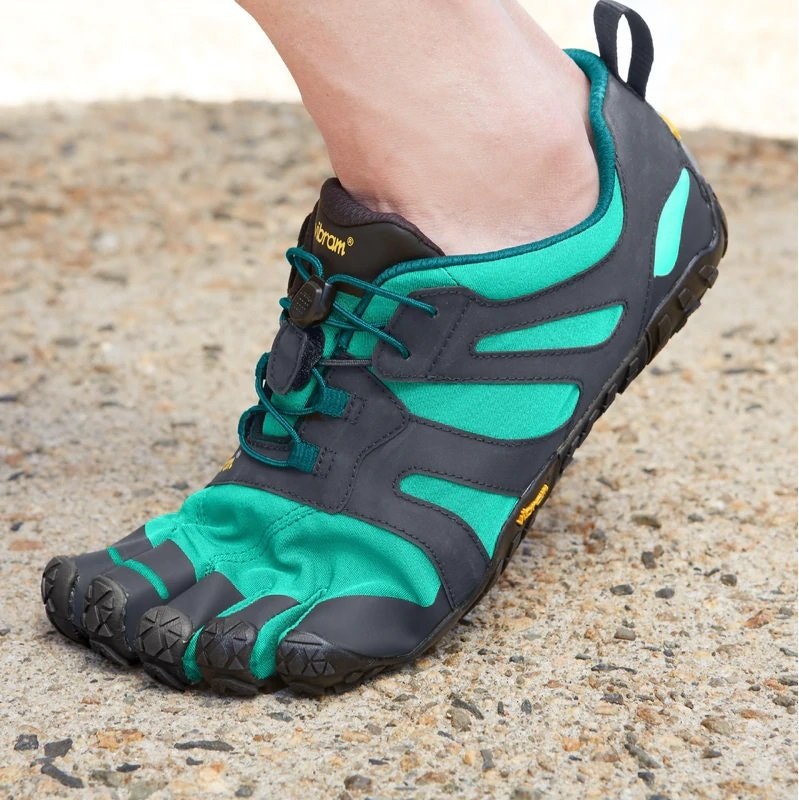 Det skrivs mycket om FiveFingers och barfotaskor just nu!