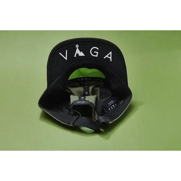 VÅGA Club Cap Utility Green/Black/Neon Yellow