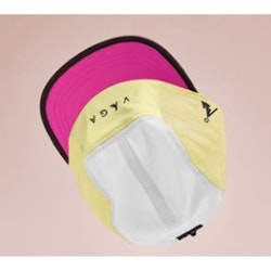 Våga Club Poster Pink/Pale Yellow/White