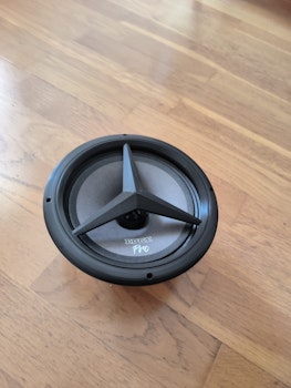 MERCEDES Högtalargaller - SÄLJS PARVIS